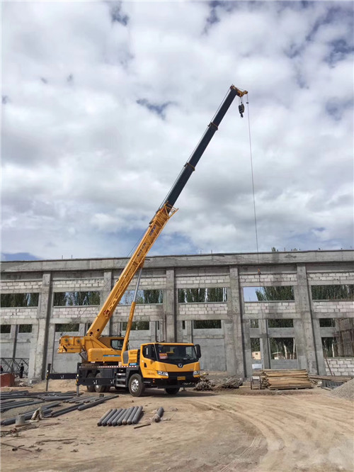 临淄区吊装作业前会做设备检查吗？安全保障措施有哪些？